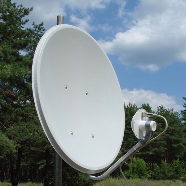 Параболическая (спутниковая) GSM антенны
